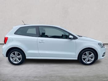 Used Volkswagen Polo 2017 for sale - 79639616: Photo