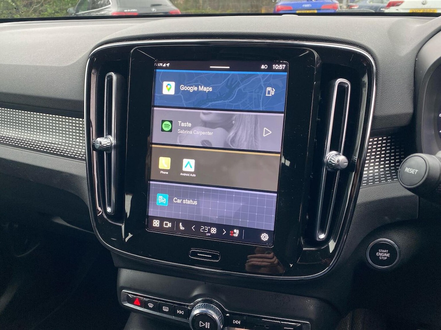 Used Volvo XC40 2024 for sale - 77488136: Photo 11