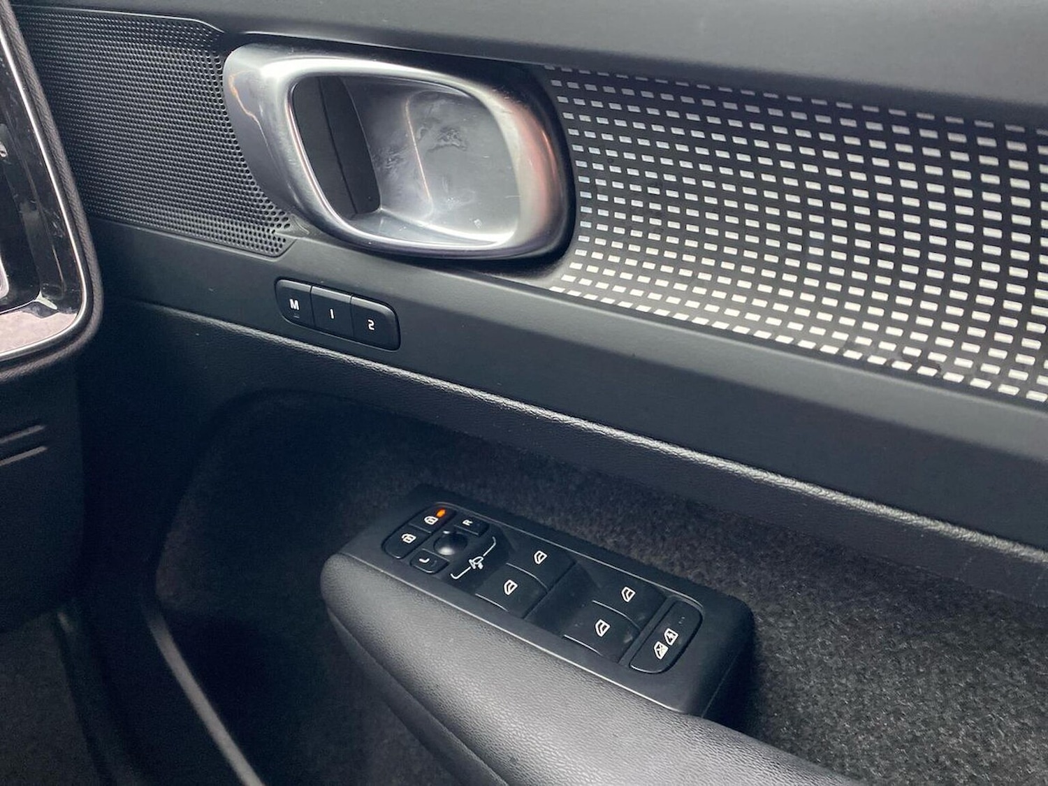 Used Volvo XC40 2024 for sale - 77488136: Photo 21