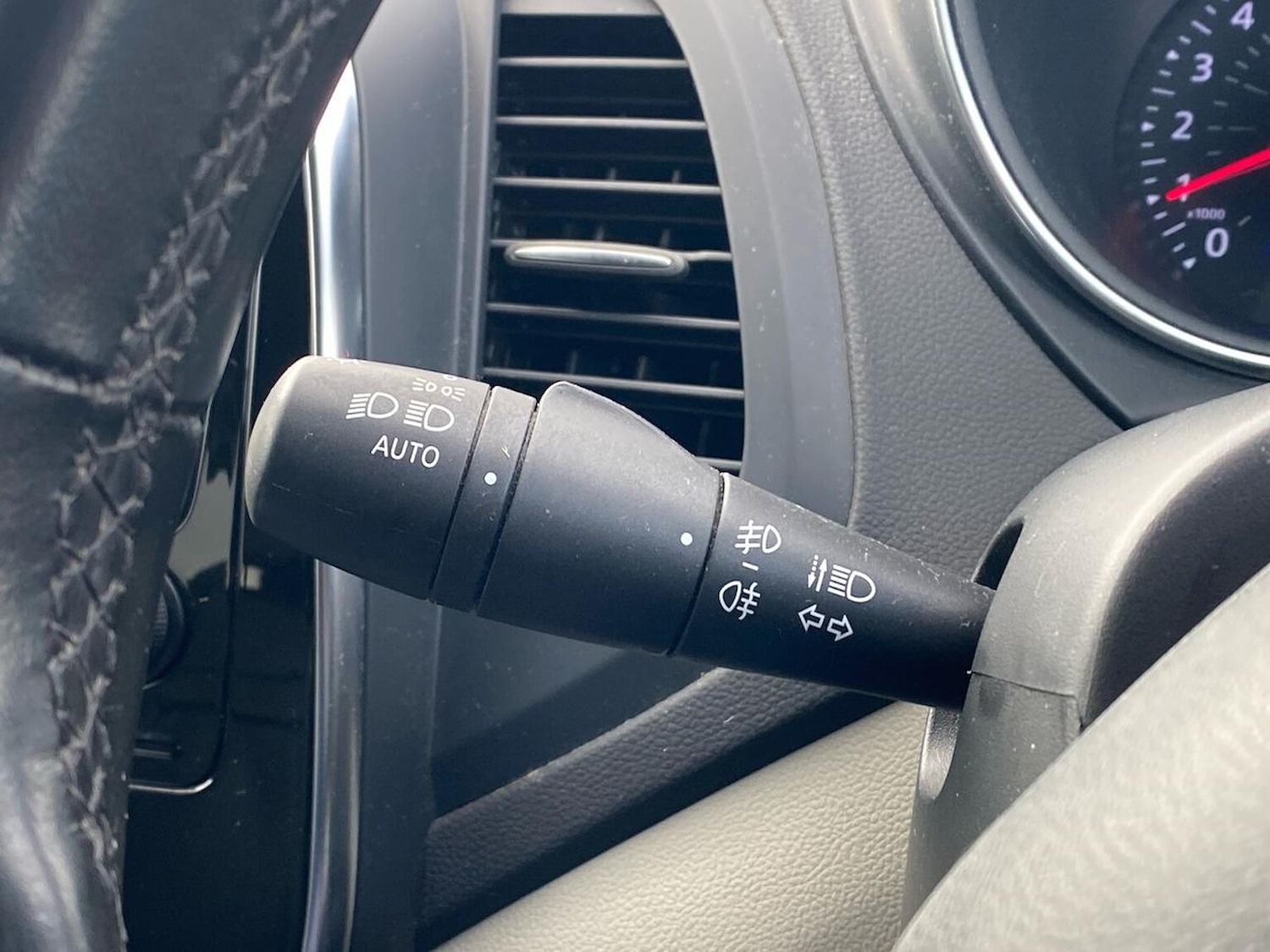 Used Renault Captur 2020 for sale - 76594653: Photo 27