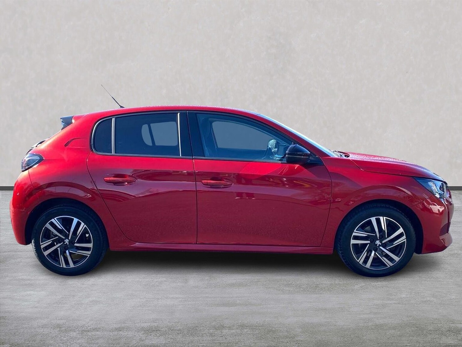 Used Peugeot 208 2023 for sale - 78193617: Photo 5