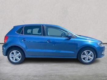 Used Volkswagen Polo 2017 for sale - 79185427: Photo