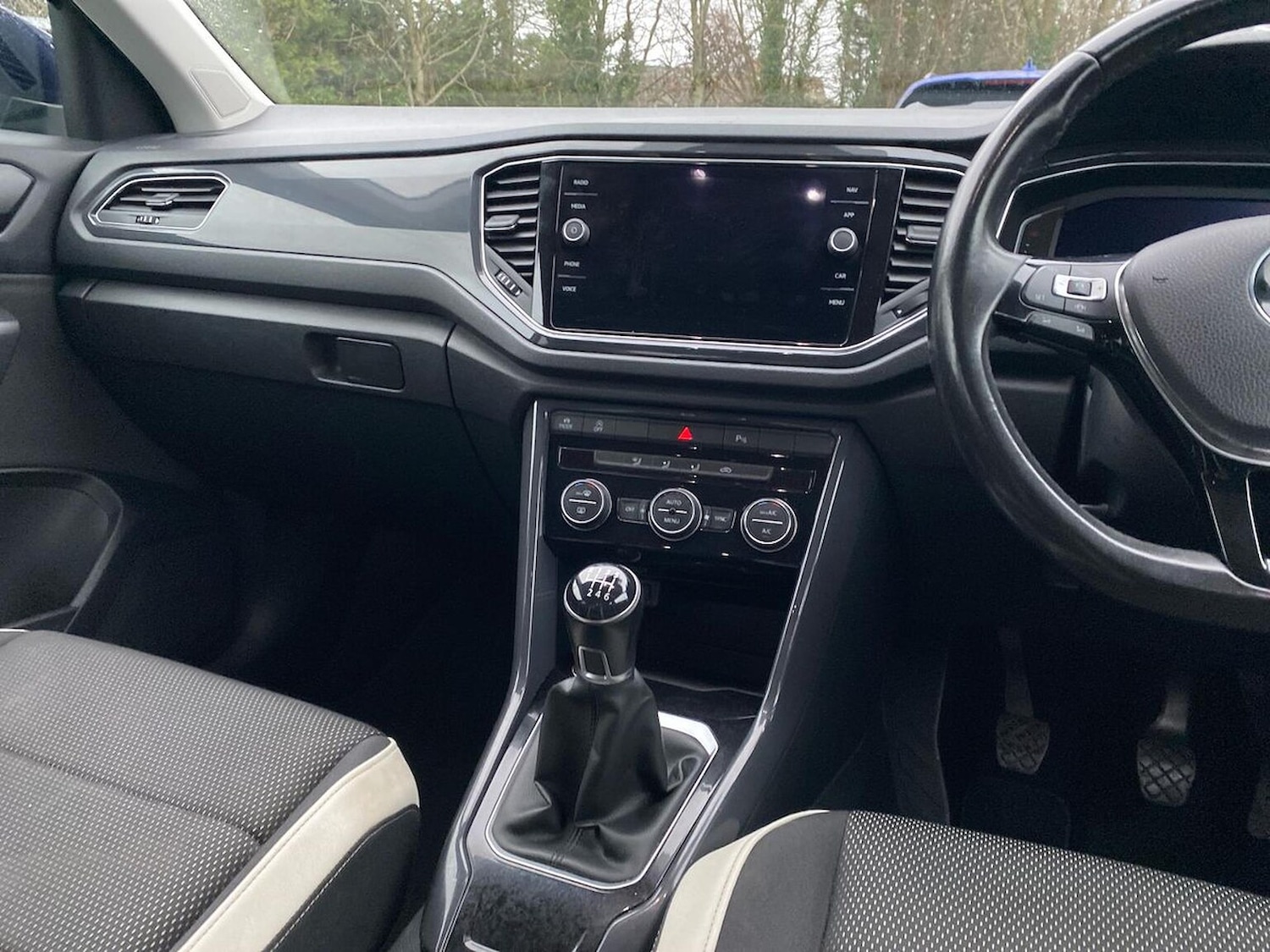 Used Volkswagen T-Roc 2020 for sale - 77024248: Photo 13