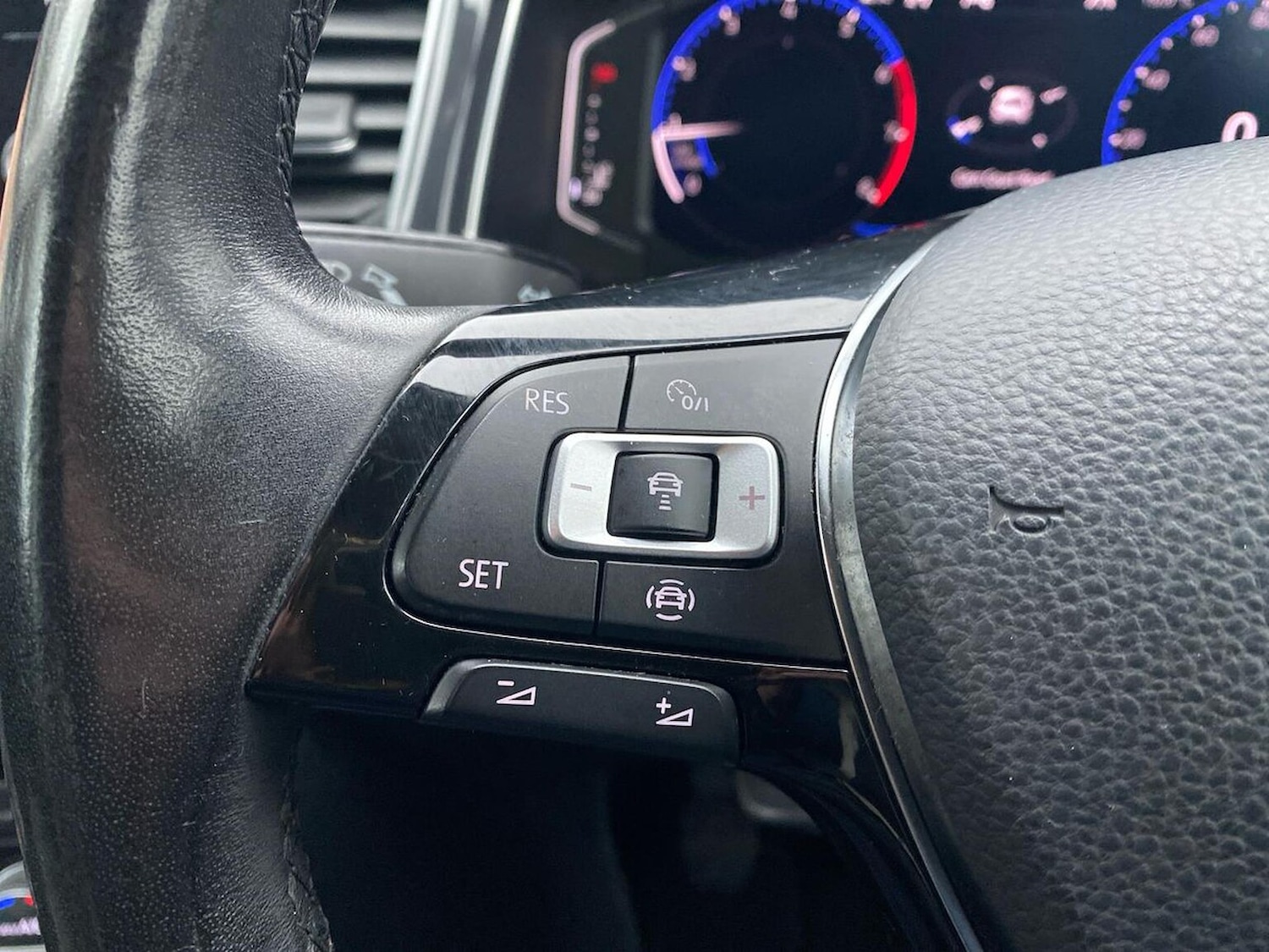 Used Volkswagen T-Roc 2020 for sale - 77024248: Photo 27