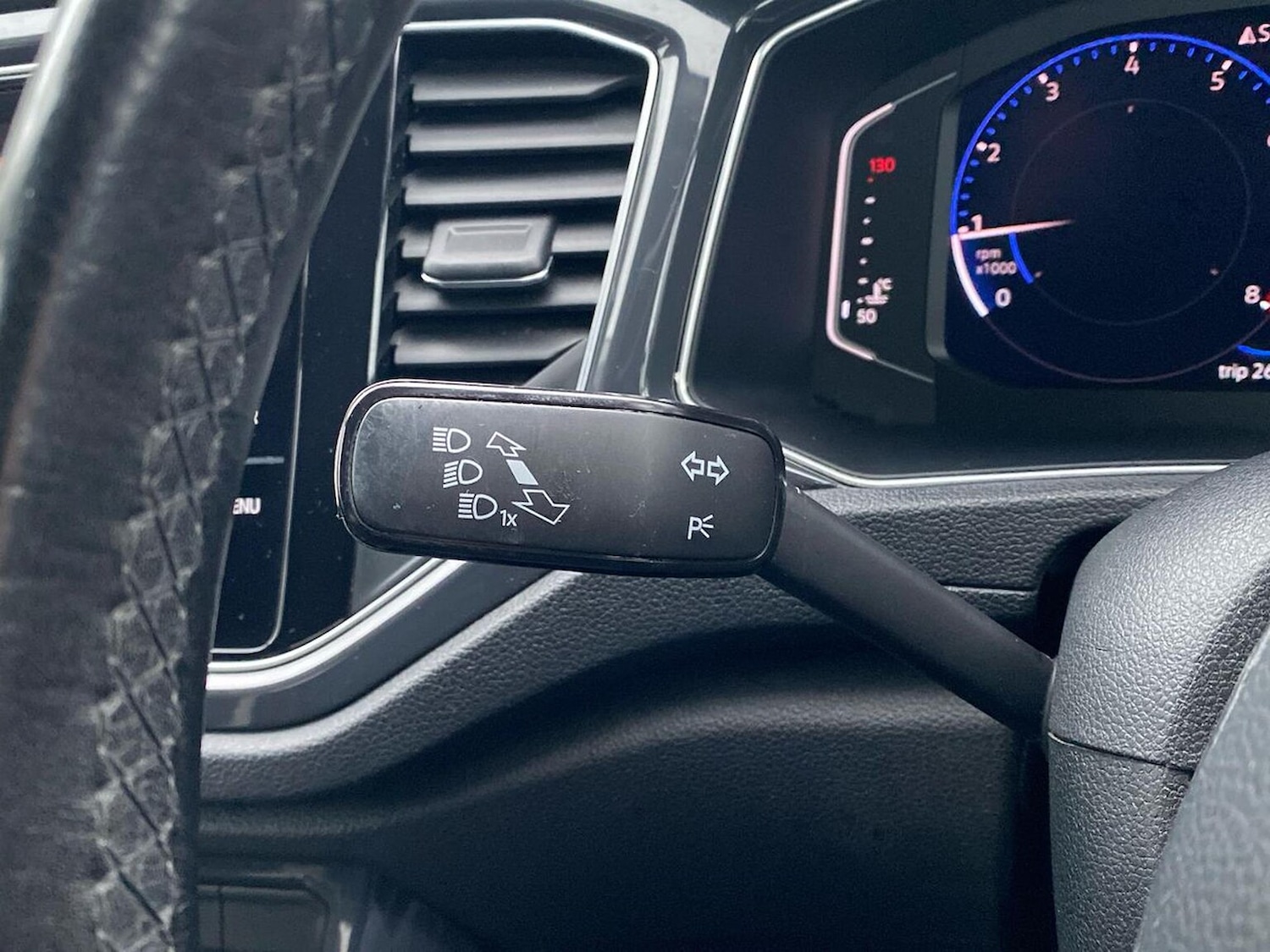 Used Volkswagen T-Roc 2020 for sale - 77024248: Photo 29