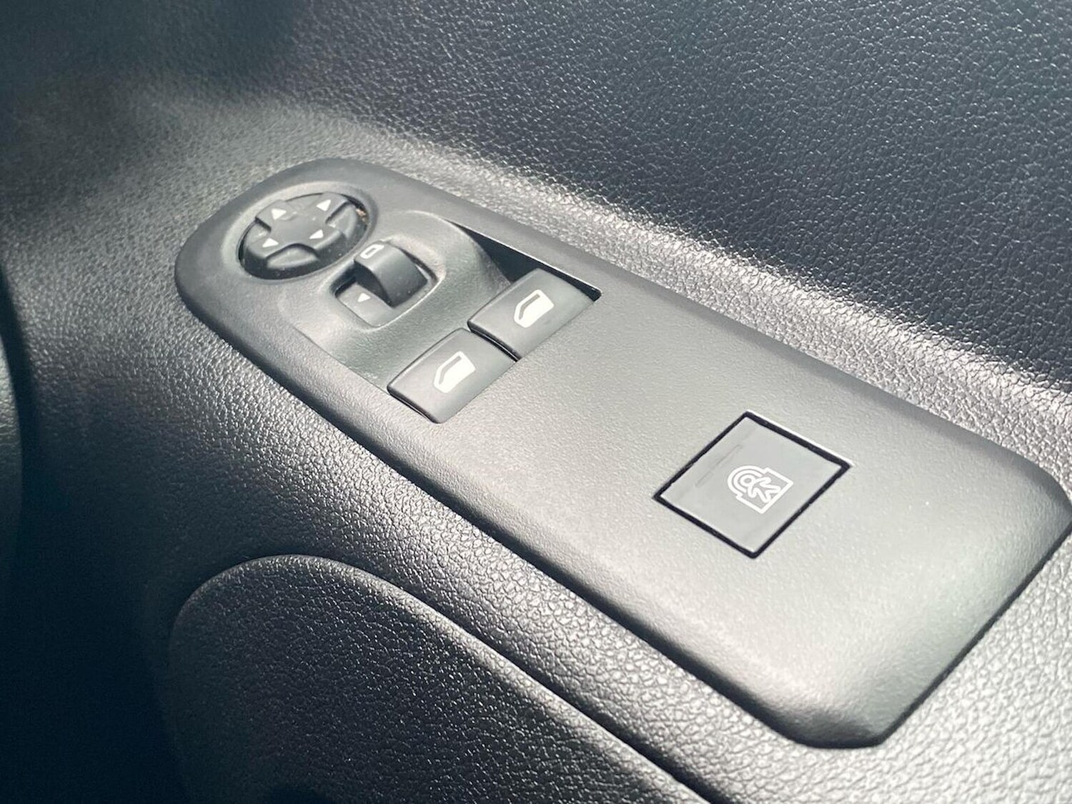 Used Vauxhall Combo Life 2020 for sale - 76165059: Photo 21