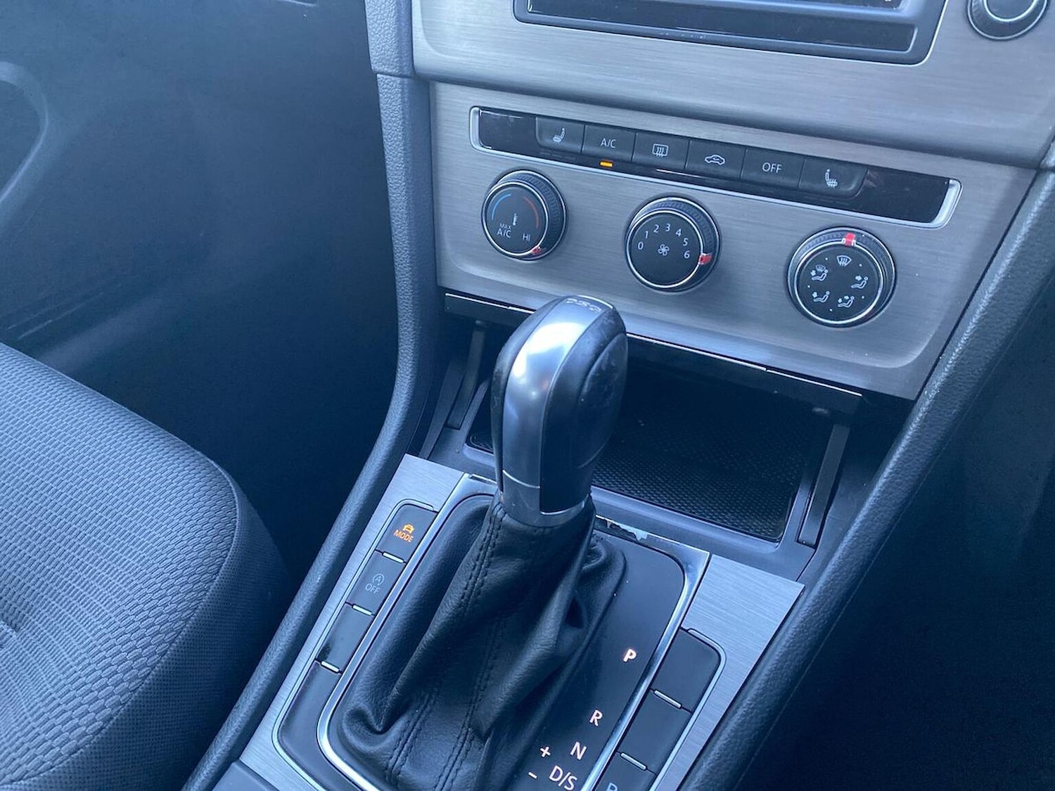 Used Volkswagen Golf 2016 for sale - 76566529: Photo 12