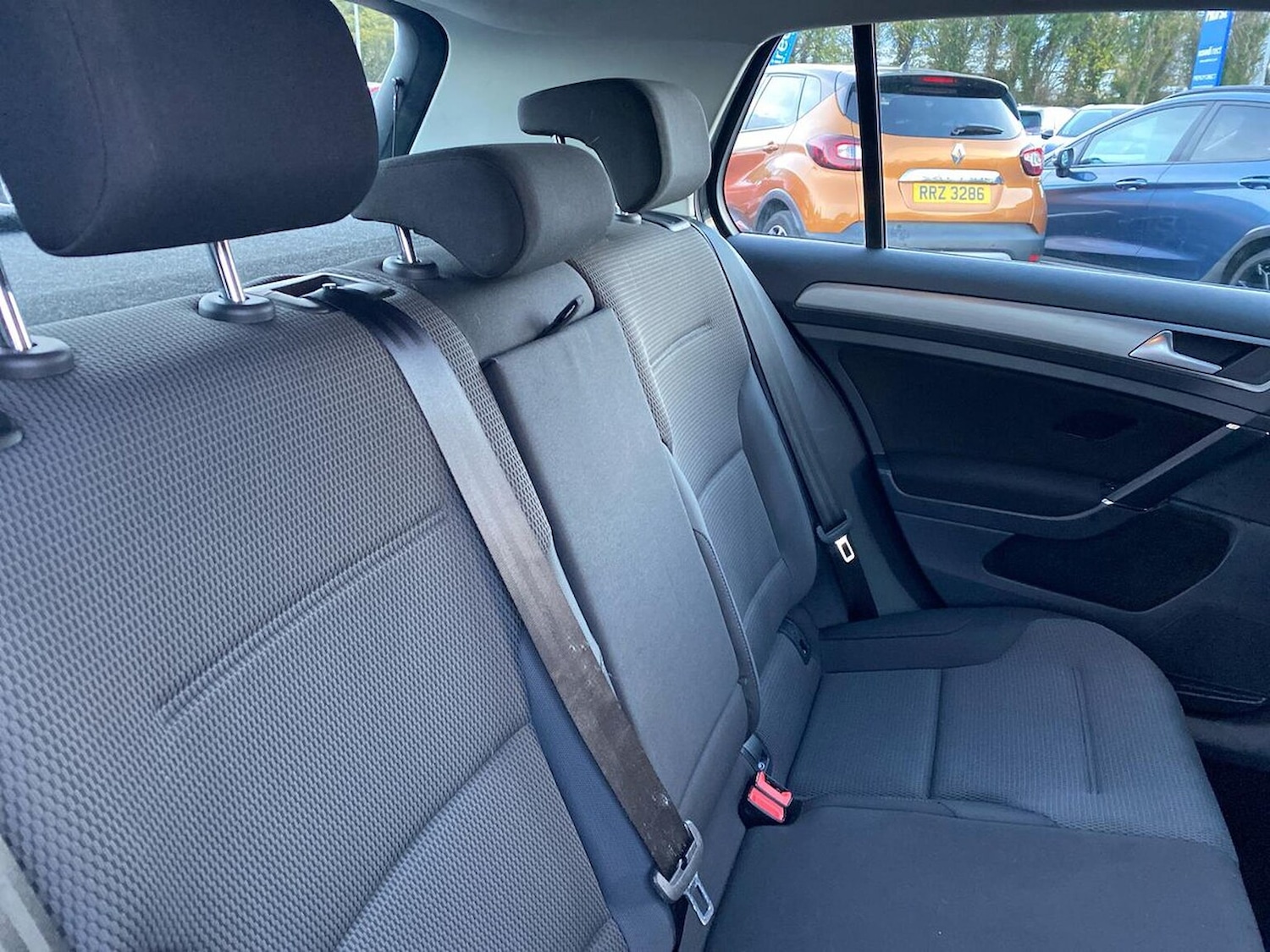 Used Volkswagen Golf 2016 for sale - 76566529: Photo 16