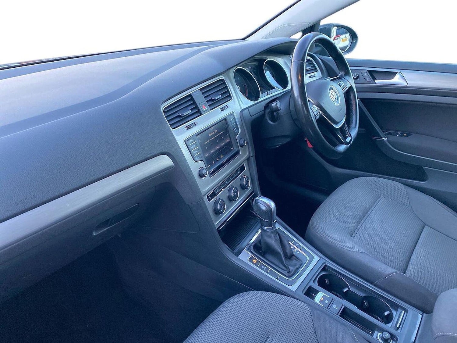 Used Volkswagen Golf 2016 for sale - 76566529: Photo 7