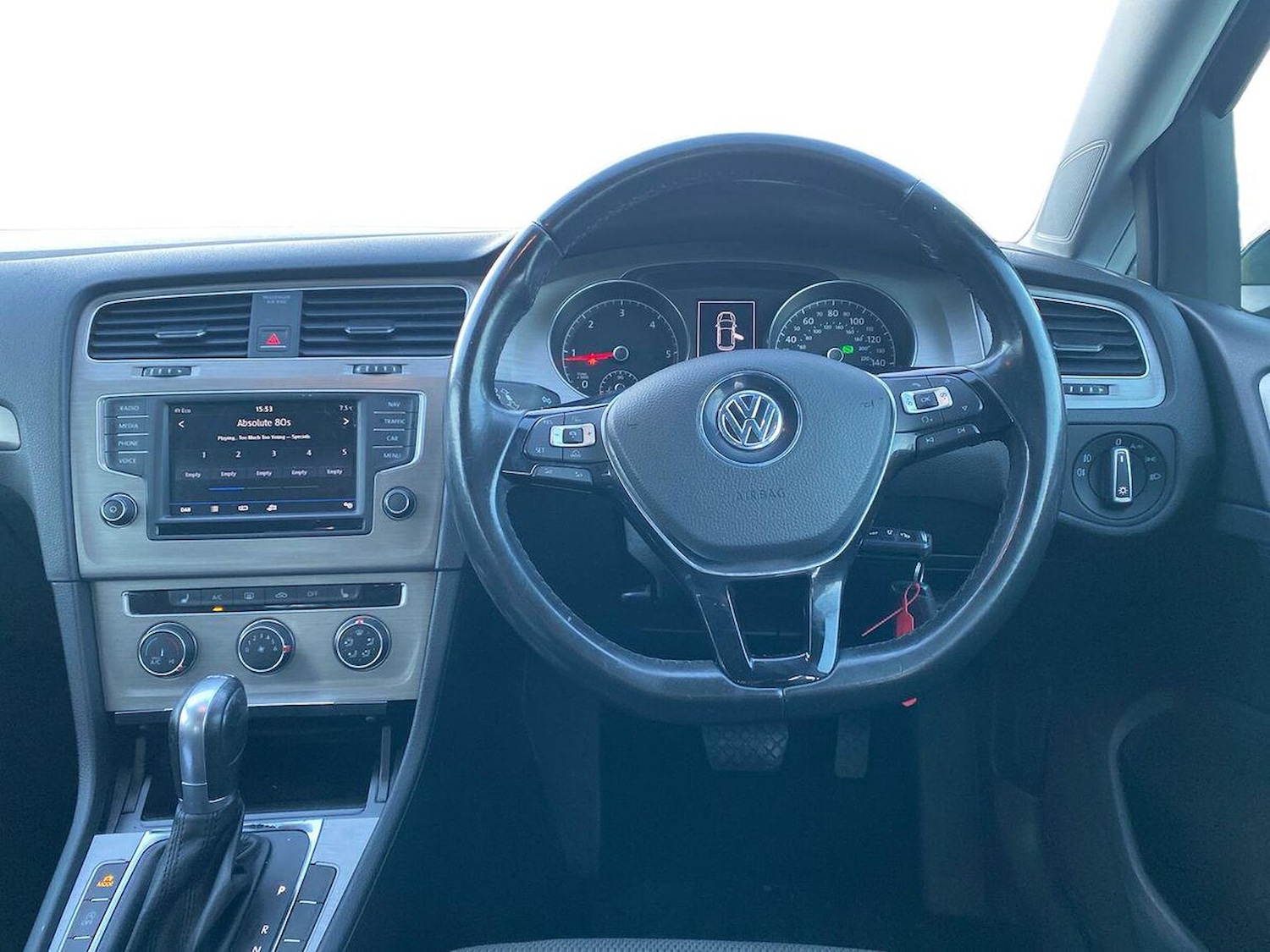 Used Volkswagen Golf 2016 for sale - 76566529: Photo 9