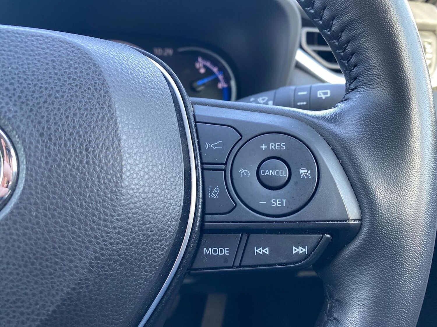 Used Toyota RAV4 2022 for sale - 78192584: Photo 28