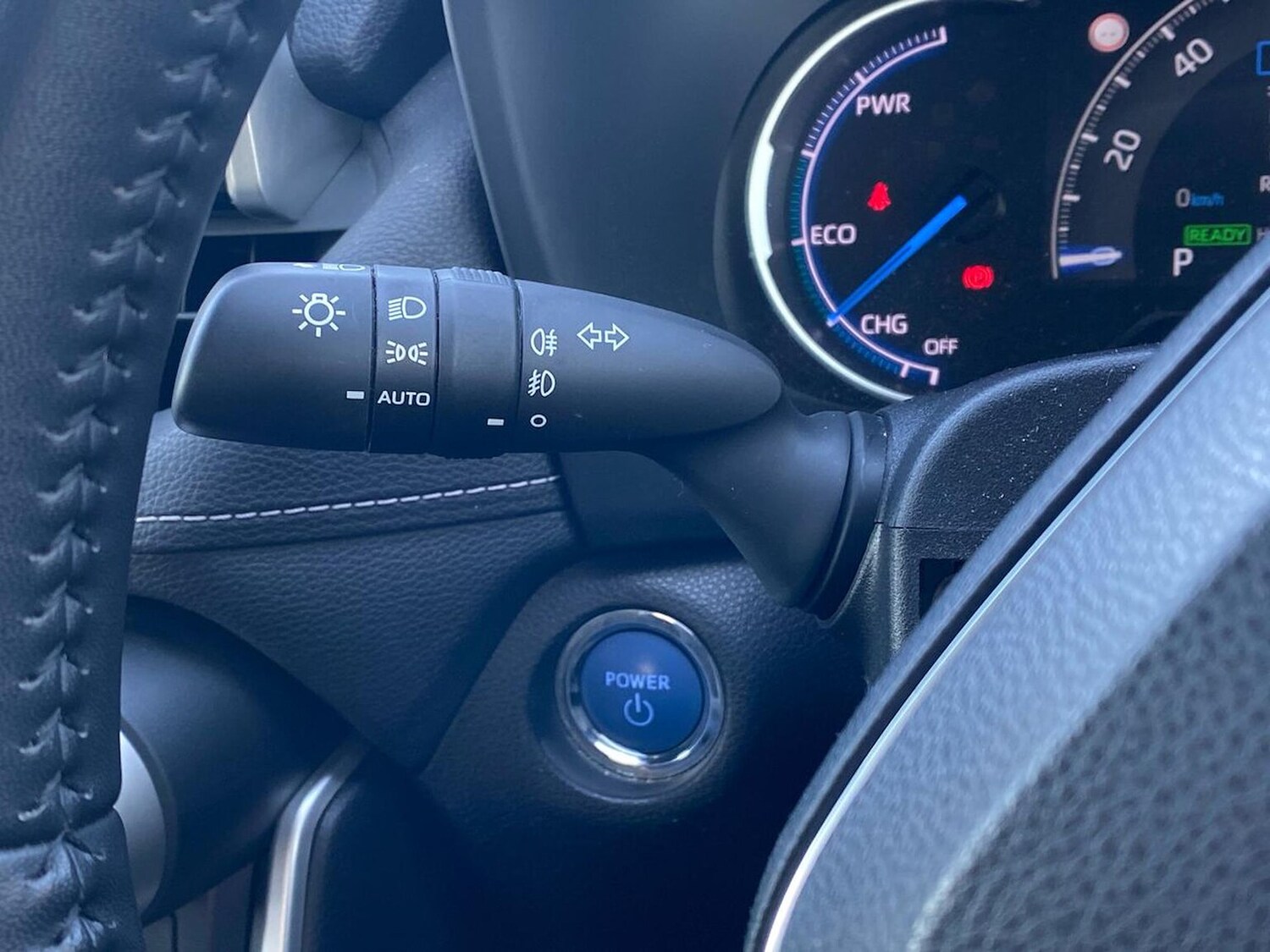 Used Toyota RAV4 2022 for sale - 78192584: Photo 31