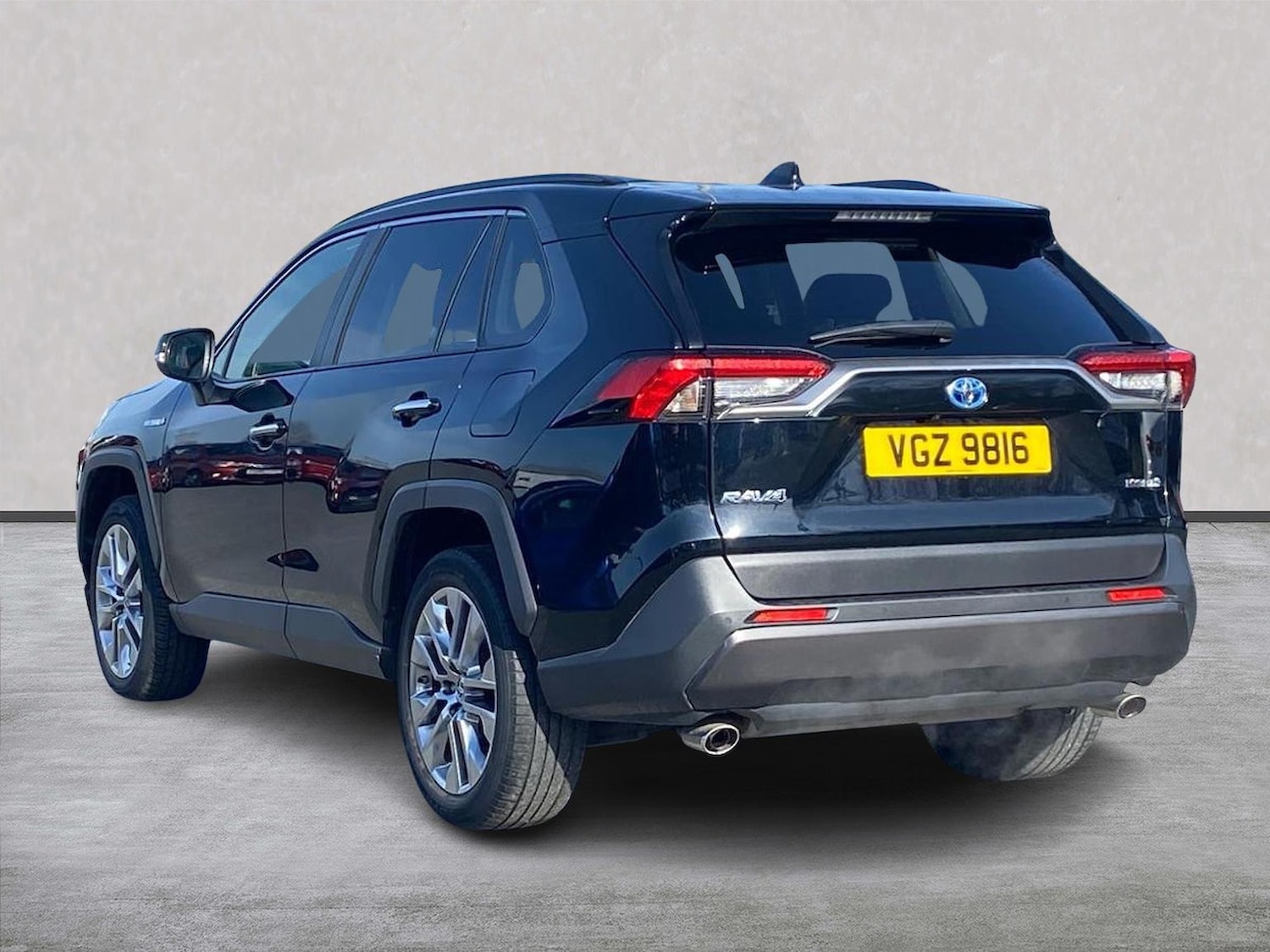 Used Toyota RAV4 2022 for sale - 78192584: Photo 4