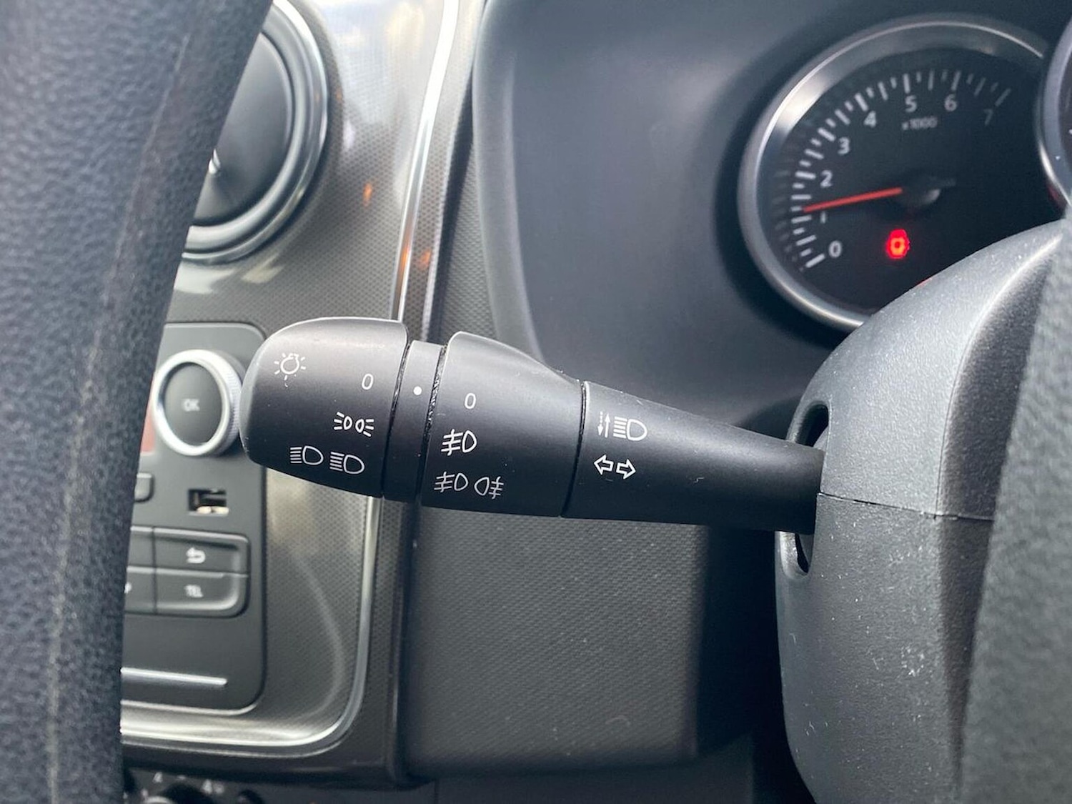 Used Dacia Sandero Stepway 2020 for sale - 77012386: Photo 27