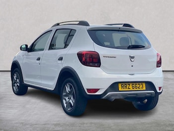 Used Dacia Sandero Stepway 2020 for sale - 77012386: Photo