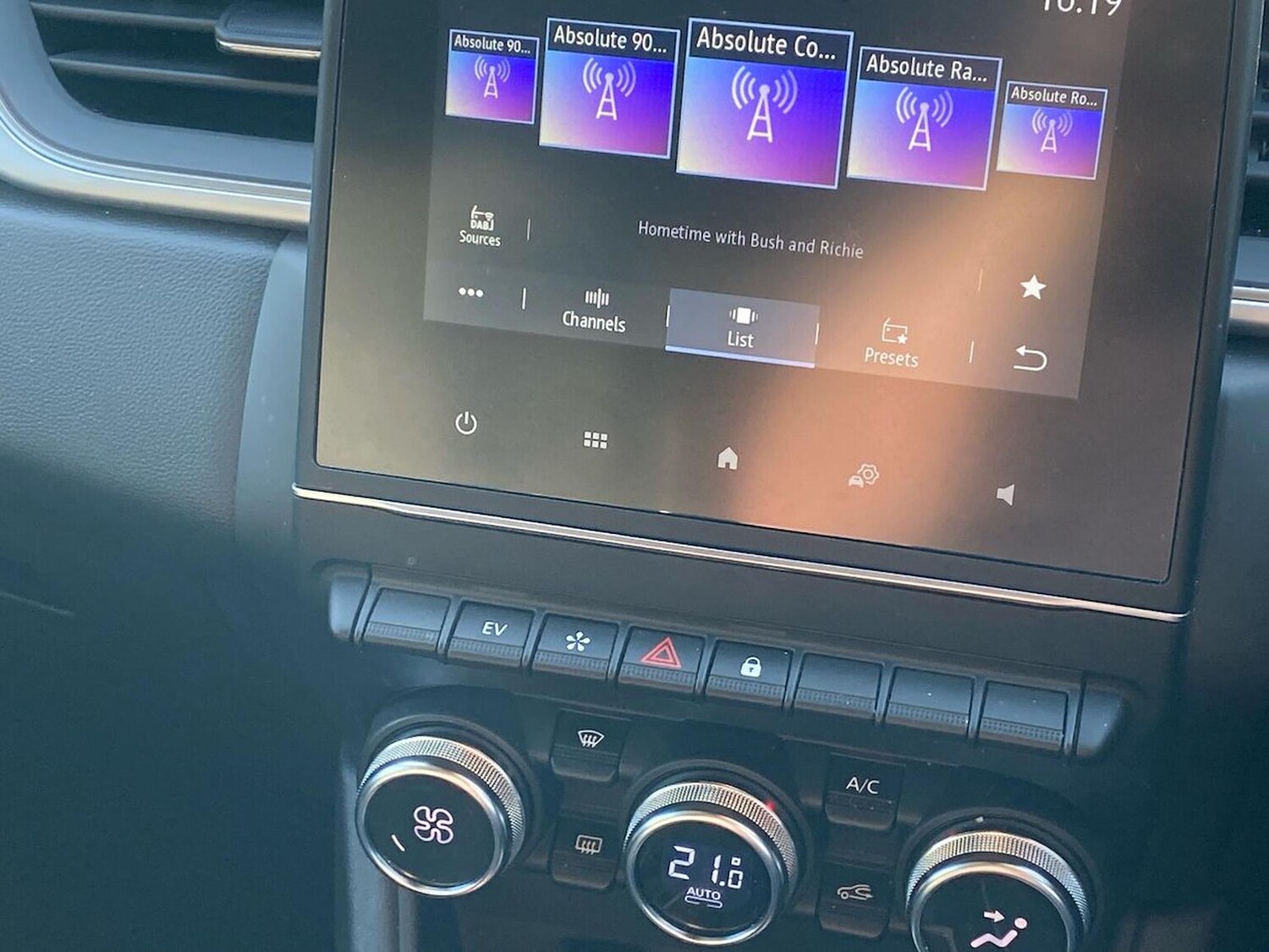 Used Renault Captur 2023 for sale - 78193564: Photo 24