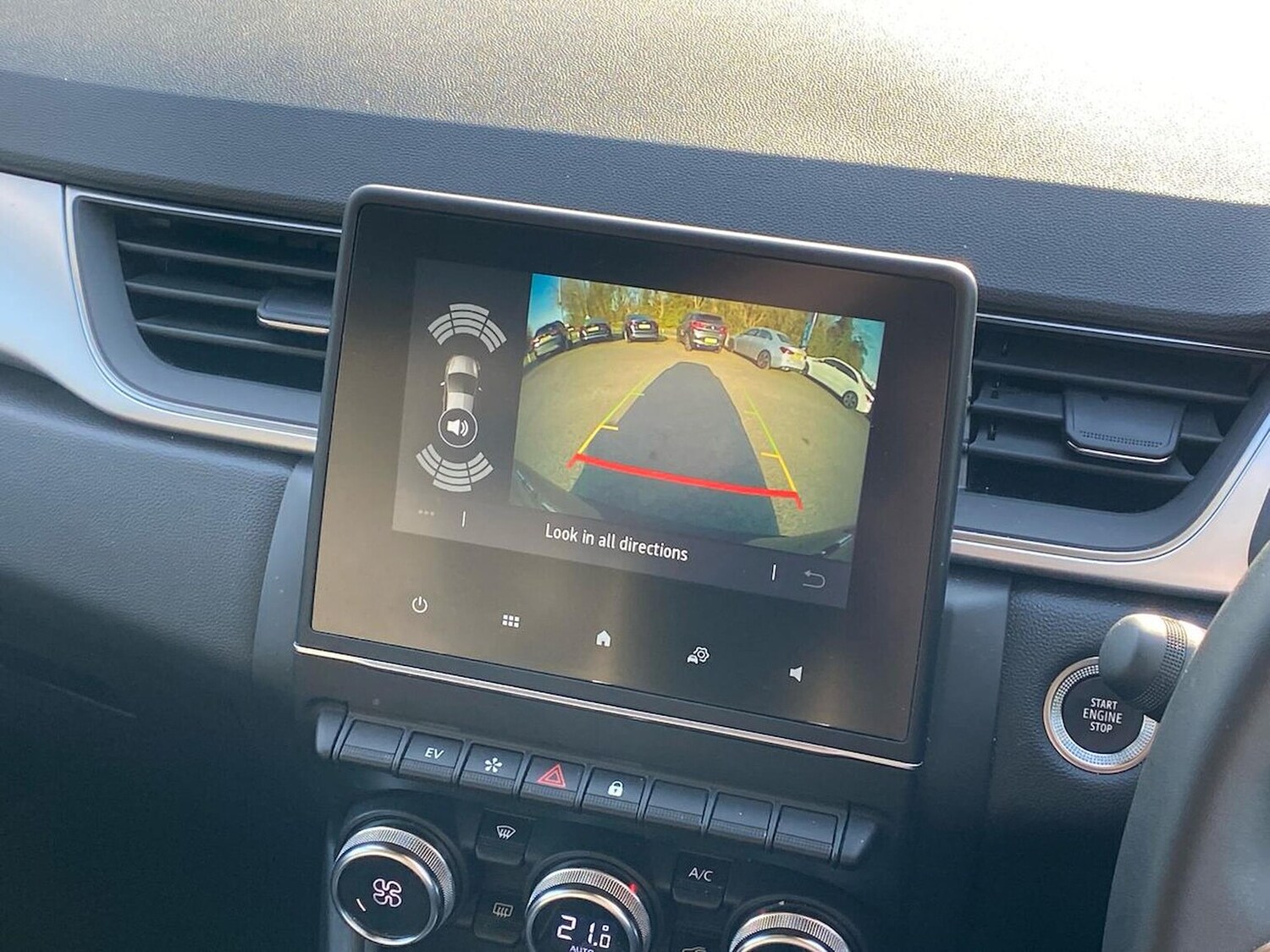 Used Renault Captur 2023 for sale - 78193564: Photo 25