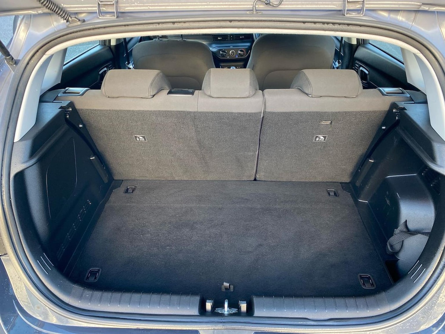 Used Hyundai i20 2023 for sale - 76741152: Photo 17