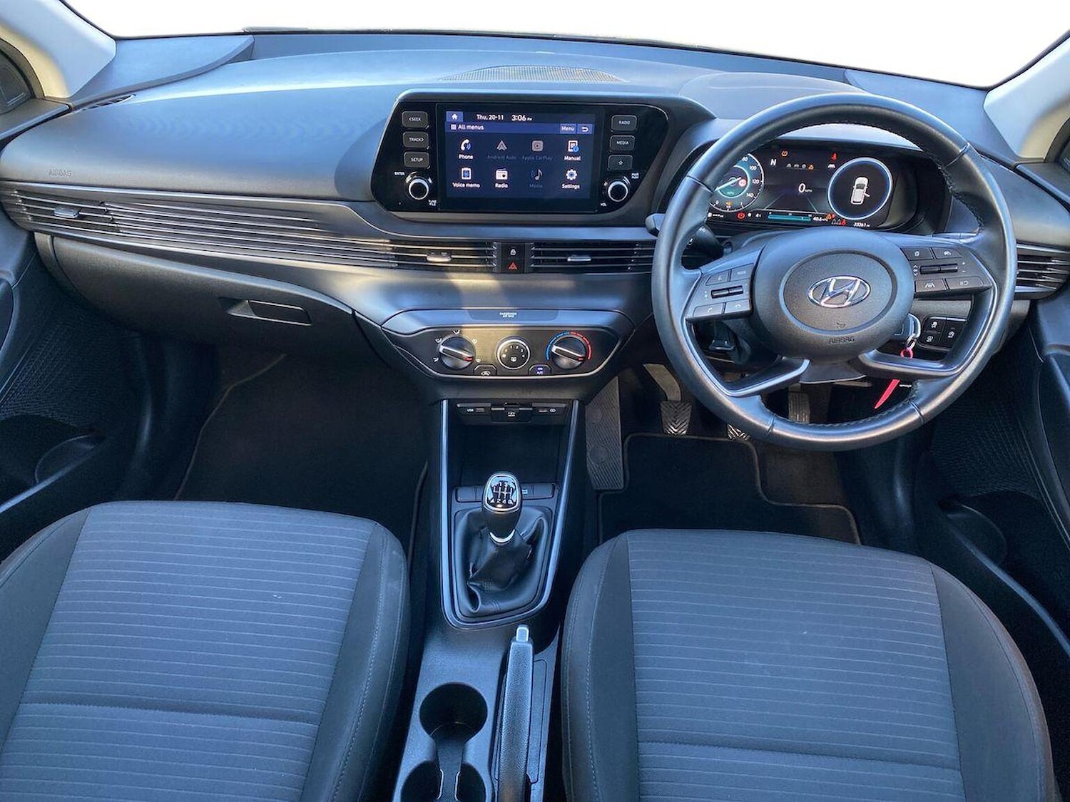 Used Hyundai i20 2023 for sale - 76741152: Photo 8