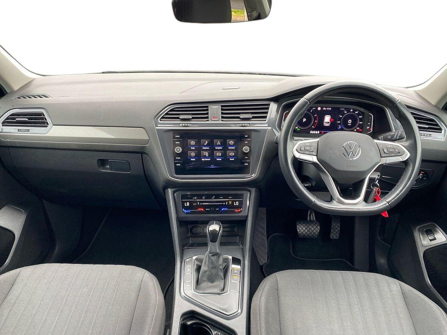 Used Volkswagen Tiguan Allspace 2023 for sale - 78176486: Photo 10