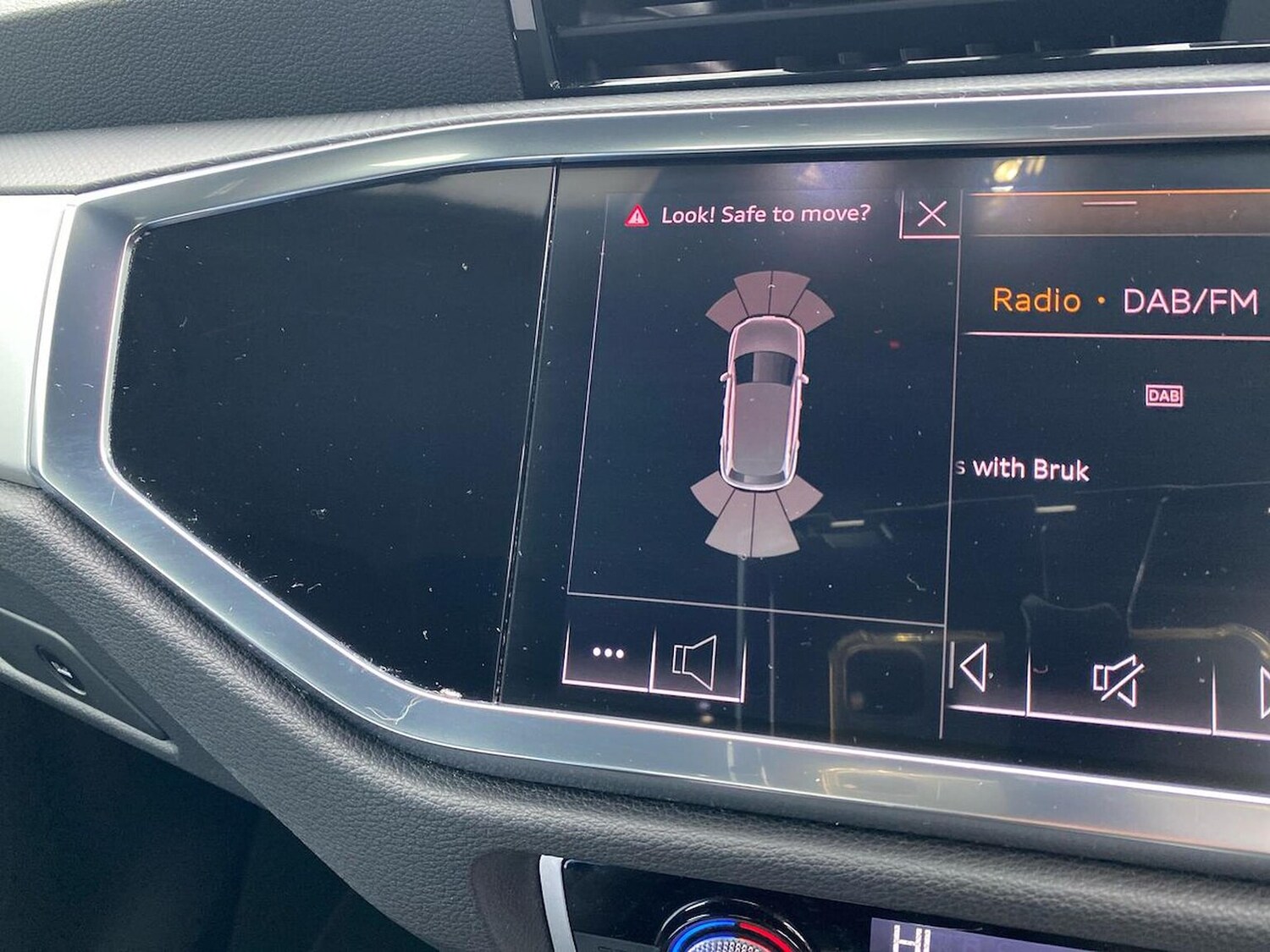 Used Audi Q3 2019 for sale - 76412512: Photo 23