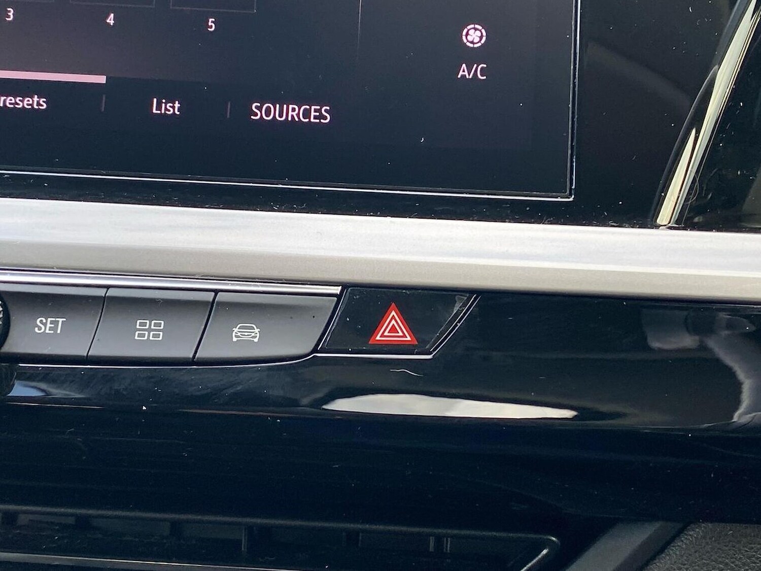 Used Vauxhall Grandland 2022 for sale - 77488190: Photo 22