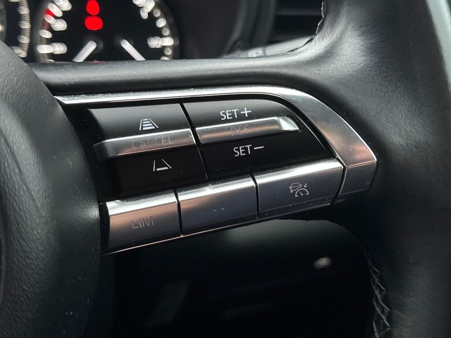 Used Mazda CX-30 2023 for sale - 76860070: Photo 25