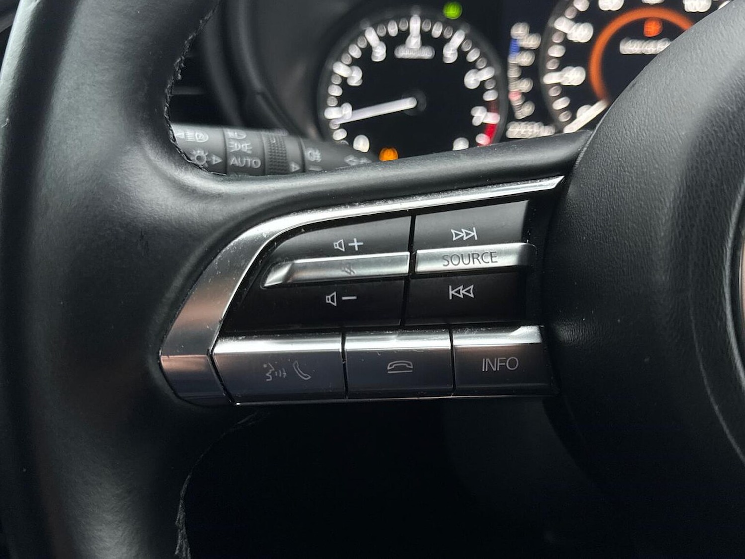 Used Mazda CX-30 2023 for sale - 76860070: Photo 26