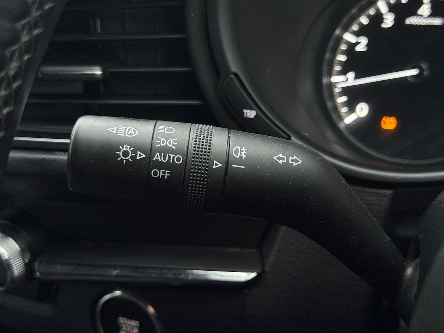 Used Mazda CX-30 2023 for sale - 76860070: Photo 28