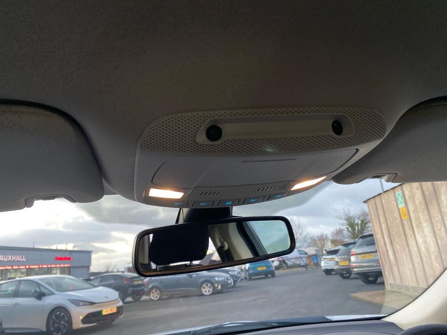 Used Ford Mondeo 2016 for sale - 76681681: Photo 14