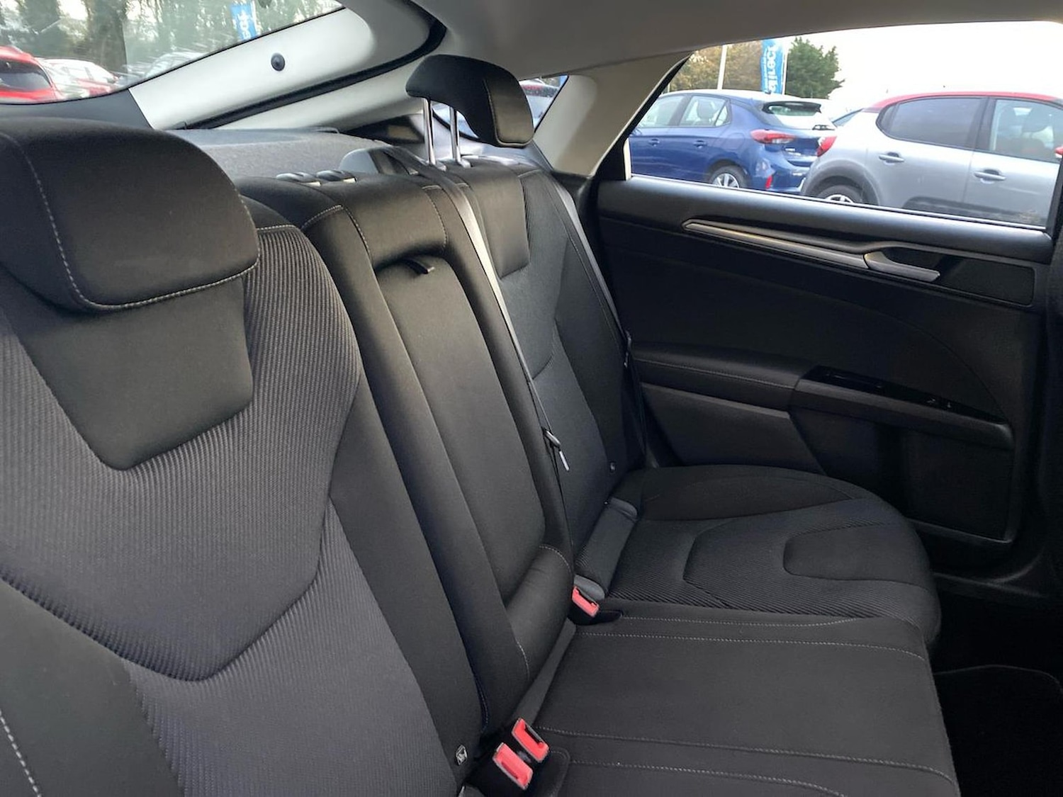 Used Ford Mondeo 2016 for sale - 76681681: Photo 16