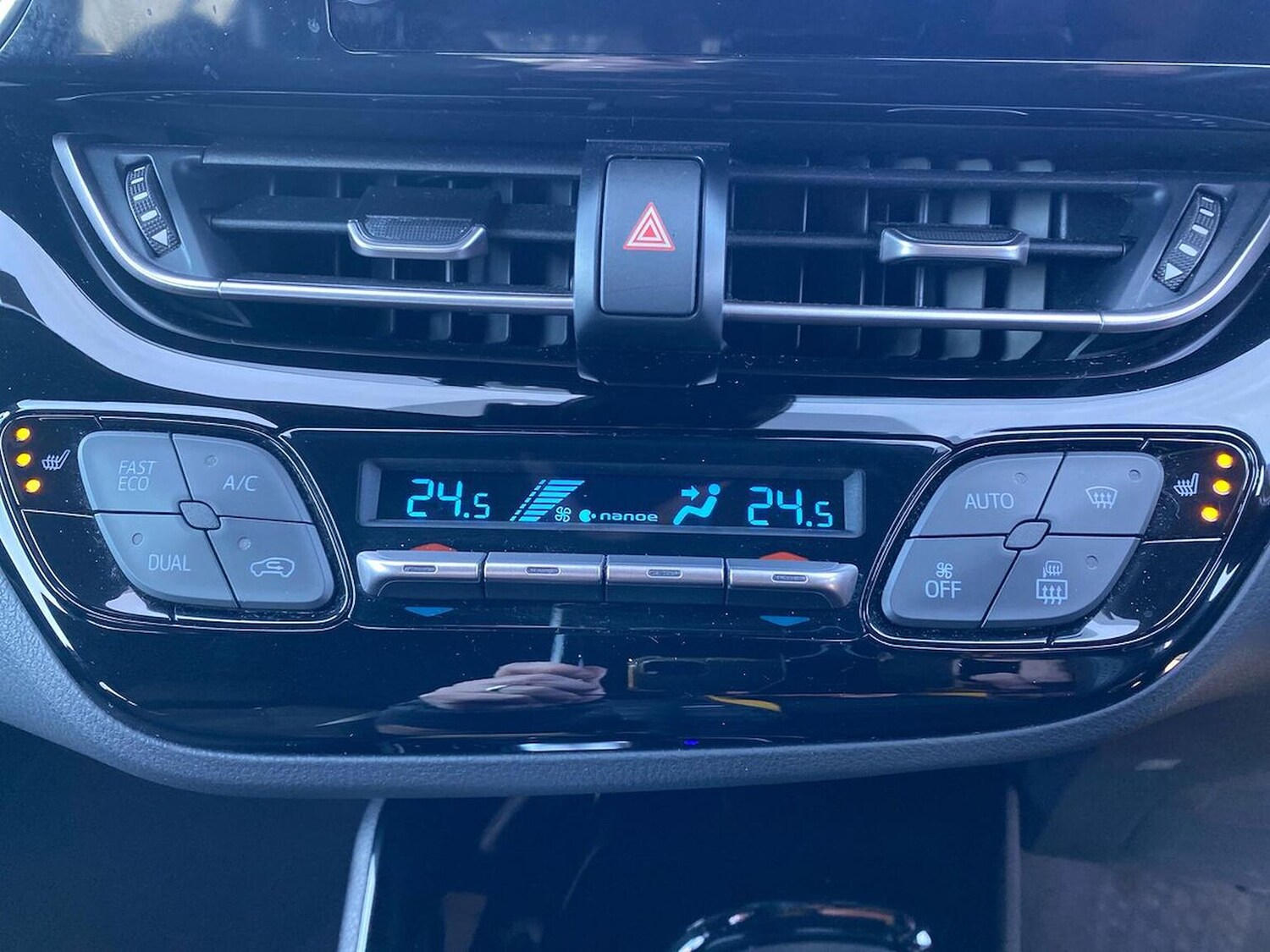 Used Toyota C-HR 2023 for sale - 78176487: Photo 14