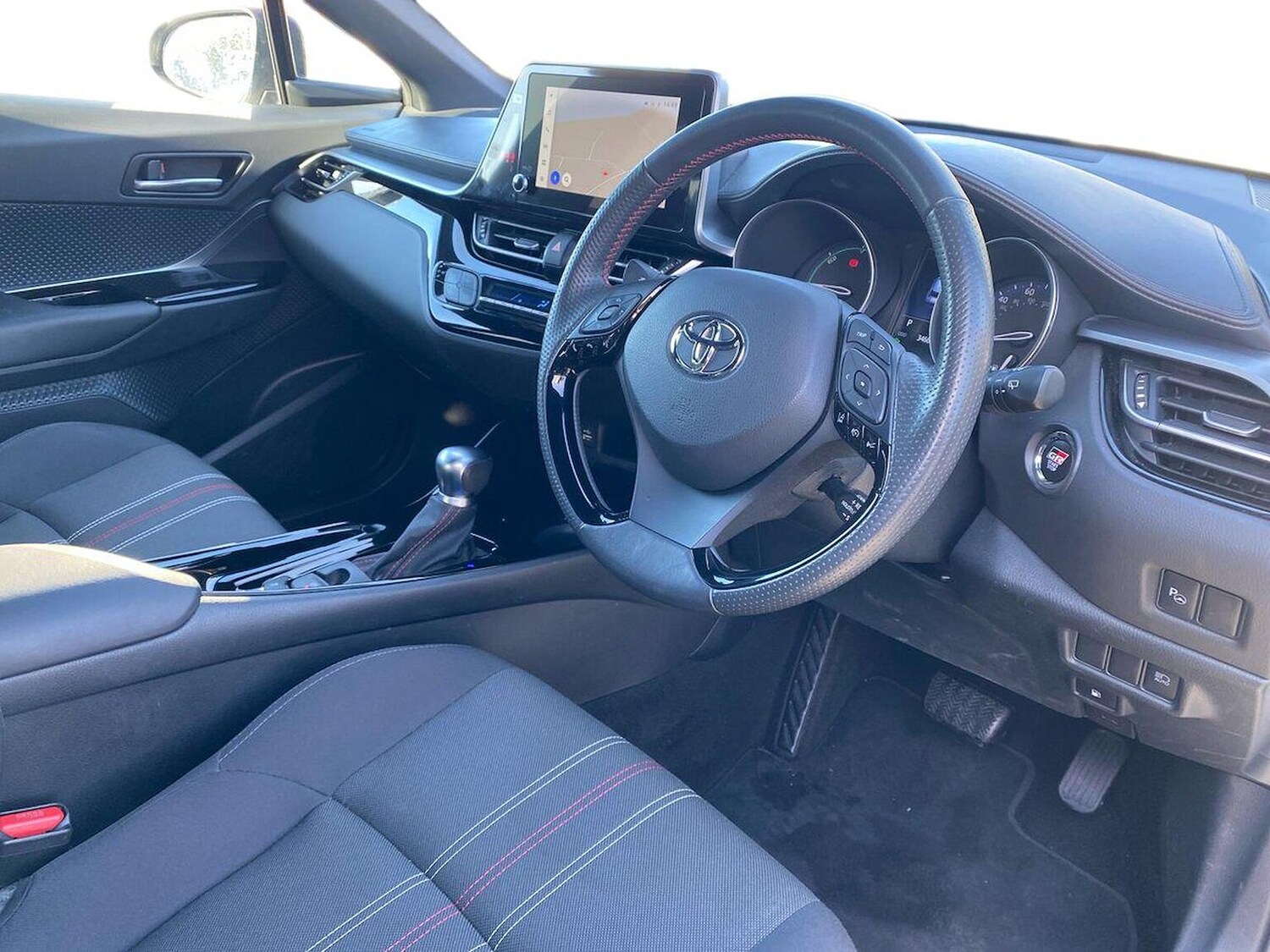 Used Toyota C-HR 2023 for sale - 78176487: Photo 17