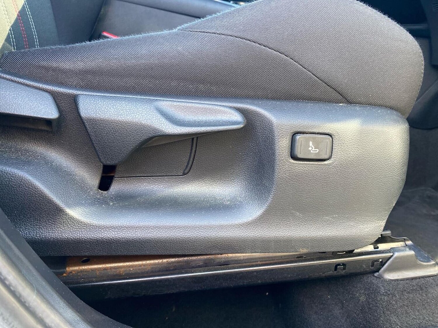 Used Toyota C-HR 2023 for sale - 78176487: Photo 32