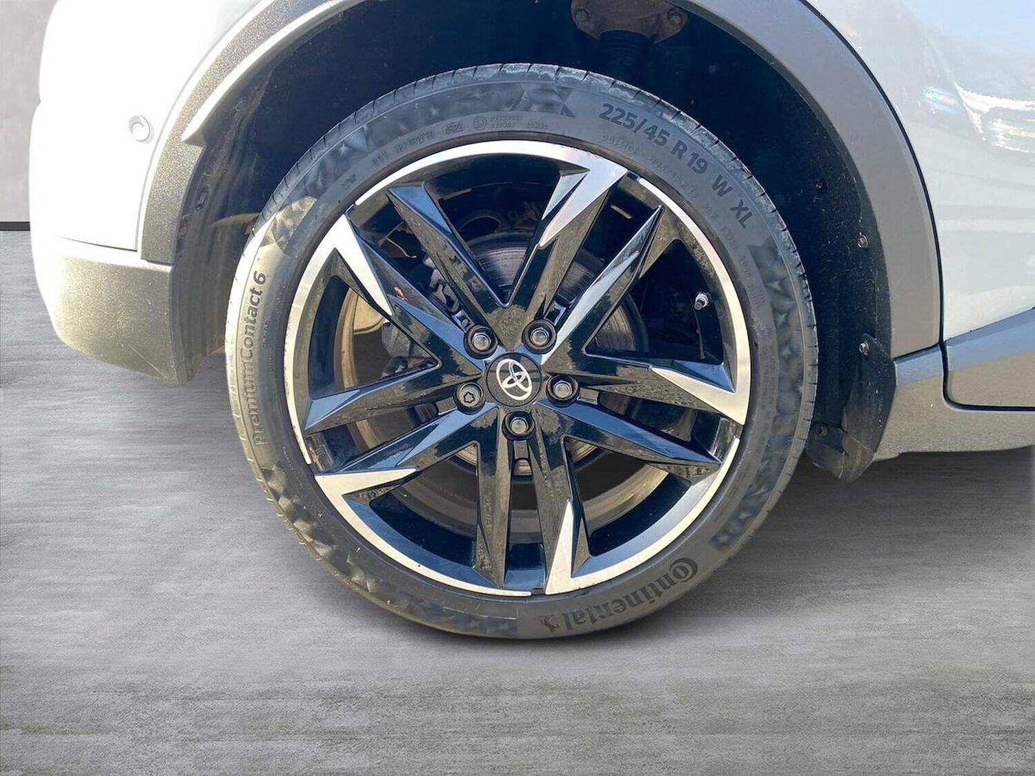 Used Toyota C-HR 2023 for sale - 78176487: Photo 8