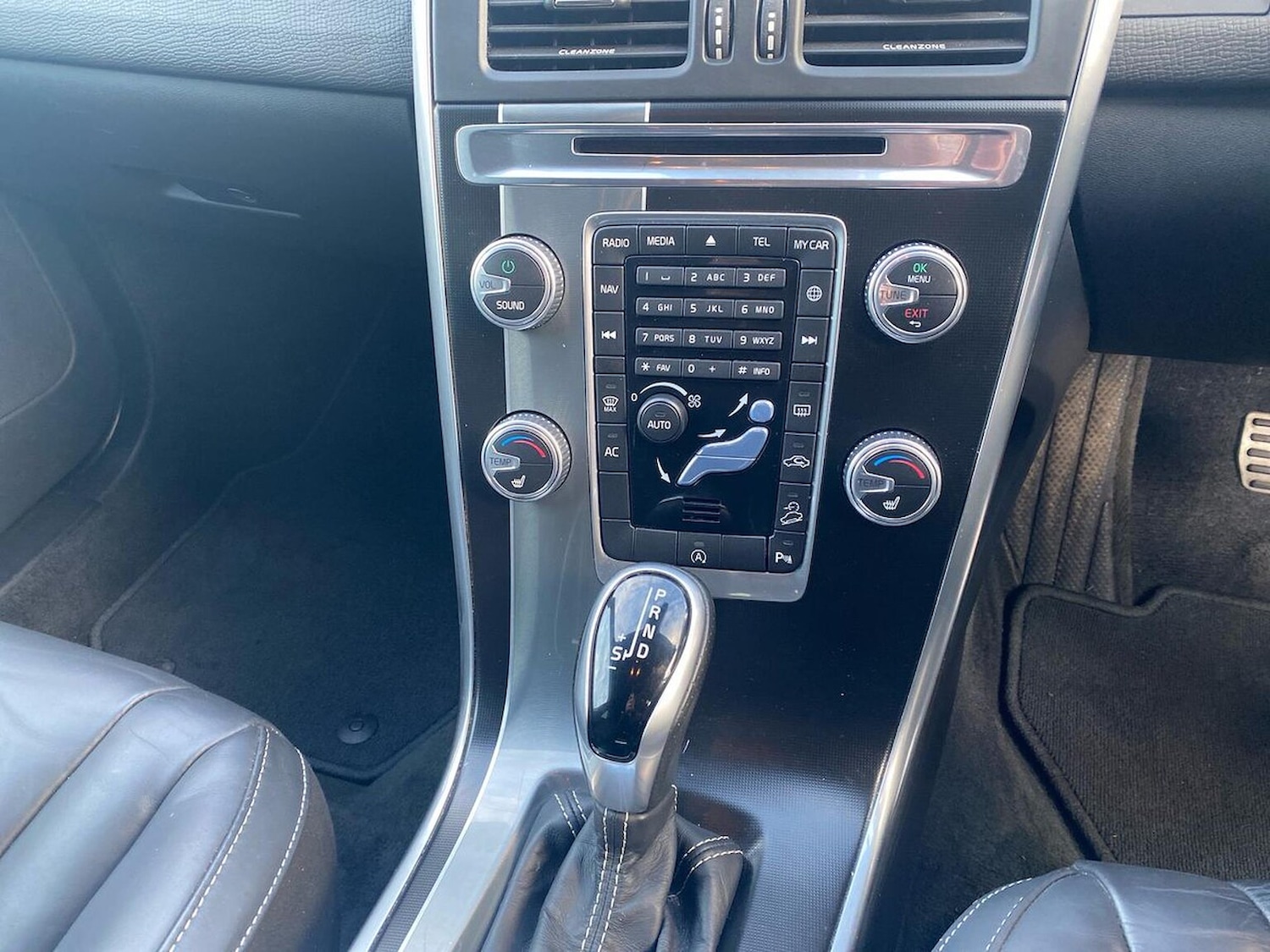 Used Volvo XC60 2017 for sale - 77759326: Photo 13