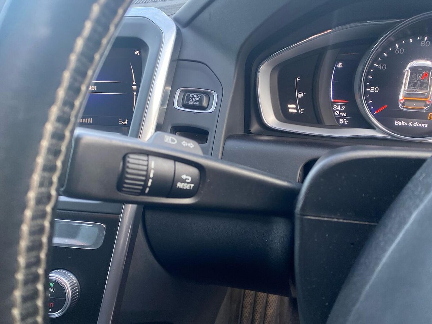 Used Volvo XC60 2017 for sale - 77759326: Photo 28