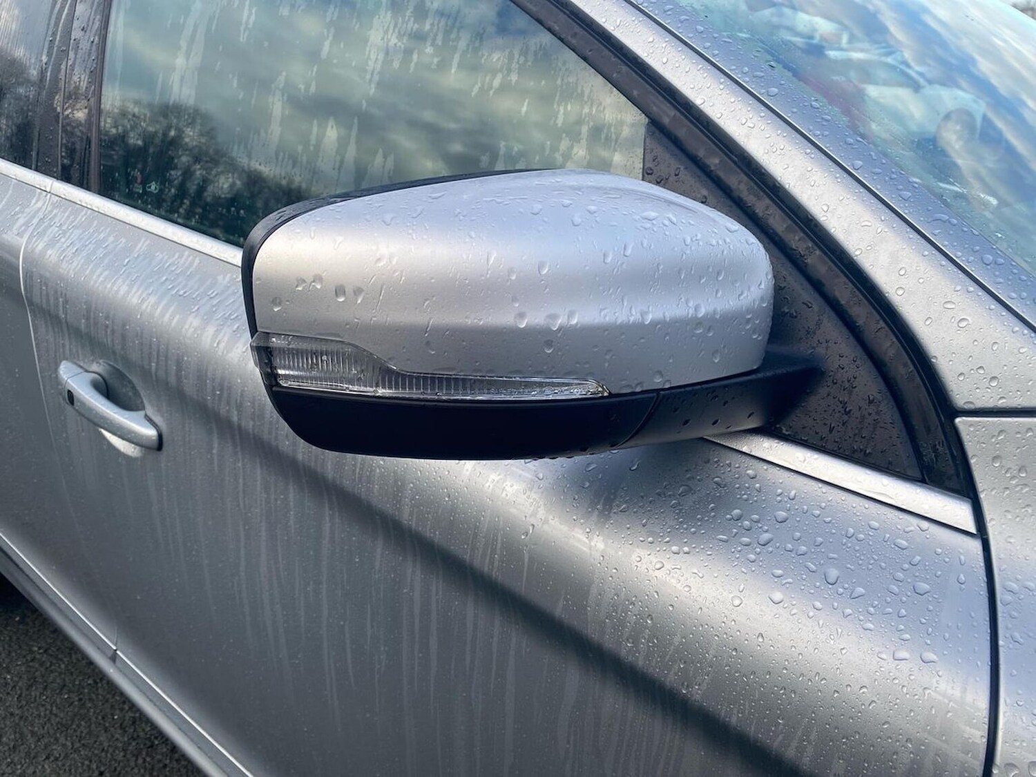 Used Volvo XC60 2017 for sale - 77759326: Photo 32