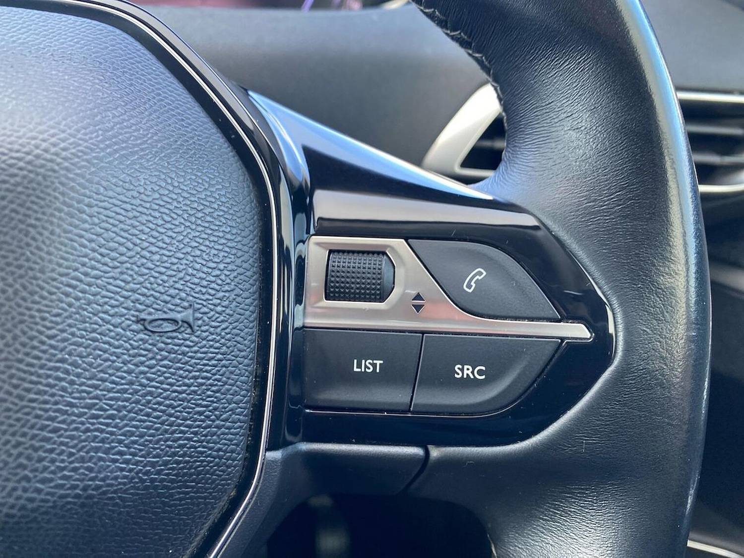 Used Peugeot 3008 2022 for sale - 76300731: Photo 26