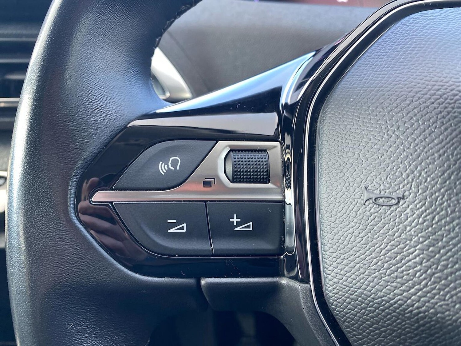 Used Peugeot 3008 2022 for sale - 76300731: Photo 27