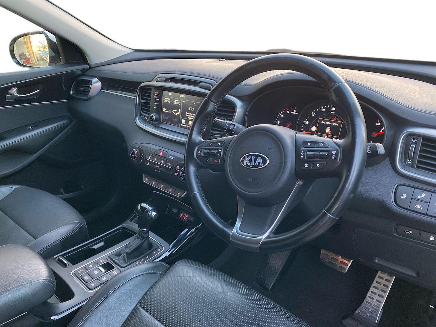 Used Kia Sorento 2016 for sale - 77056789: Photo 15