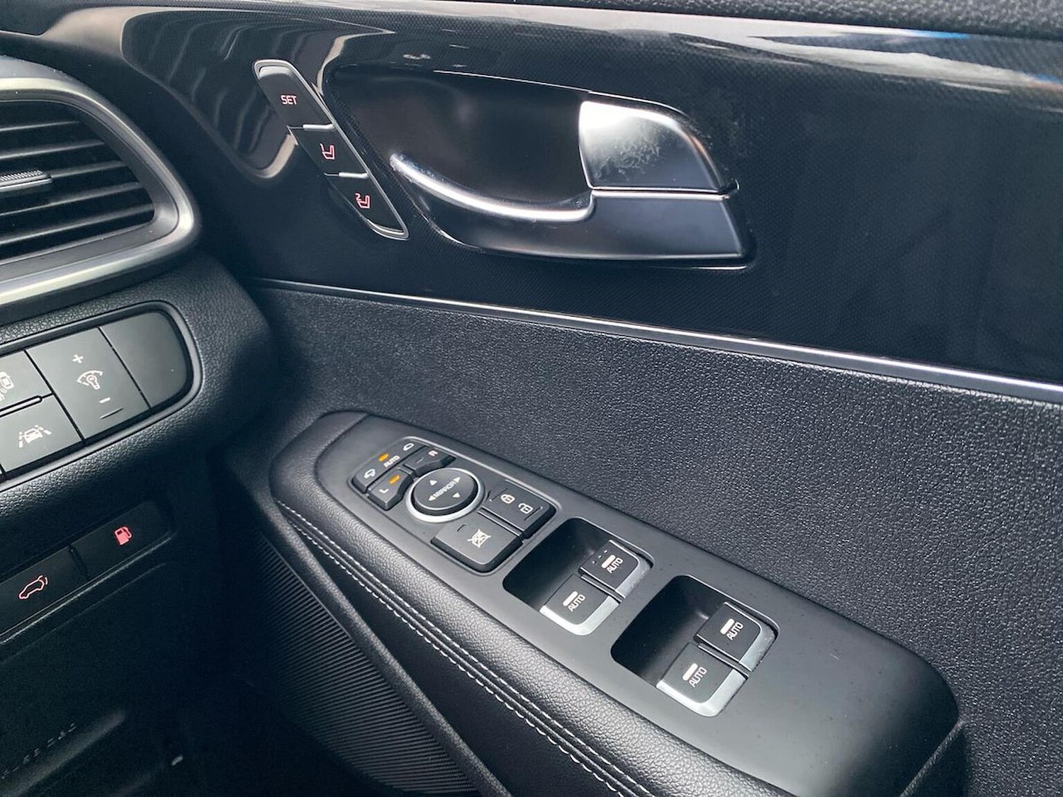 Used Kia Sorento 2016 for sale - 77056789: Photo 21