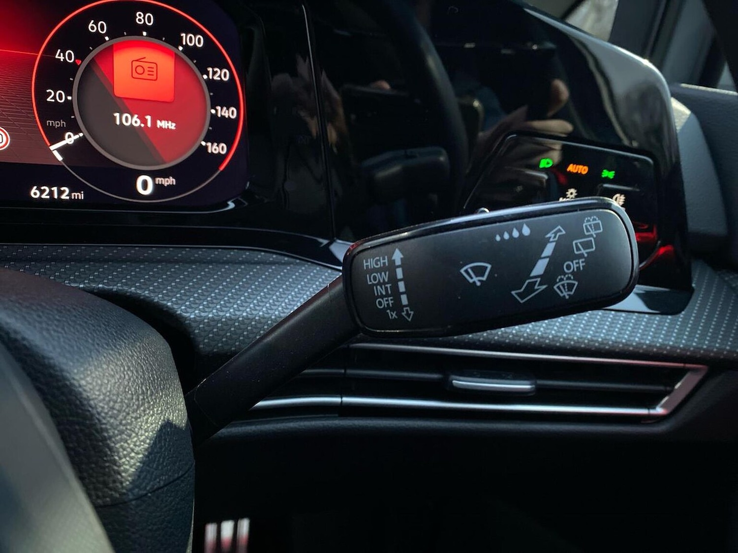 Used Volkswagen Golf 2024 for sale - 76904982: Photo 28