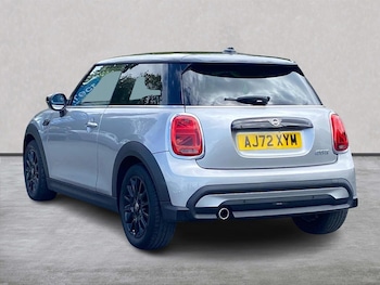 Used MINI Hatch 2023 for sale - 78502401: Photo