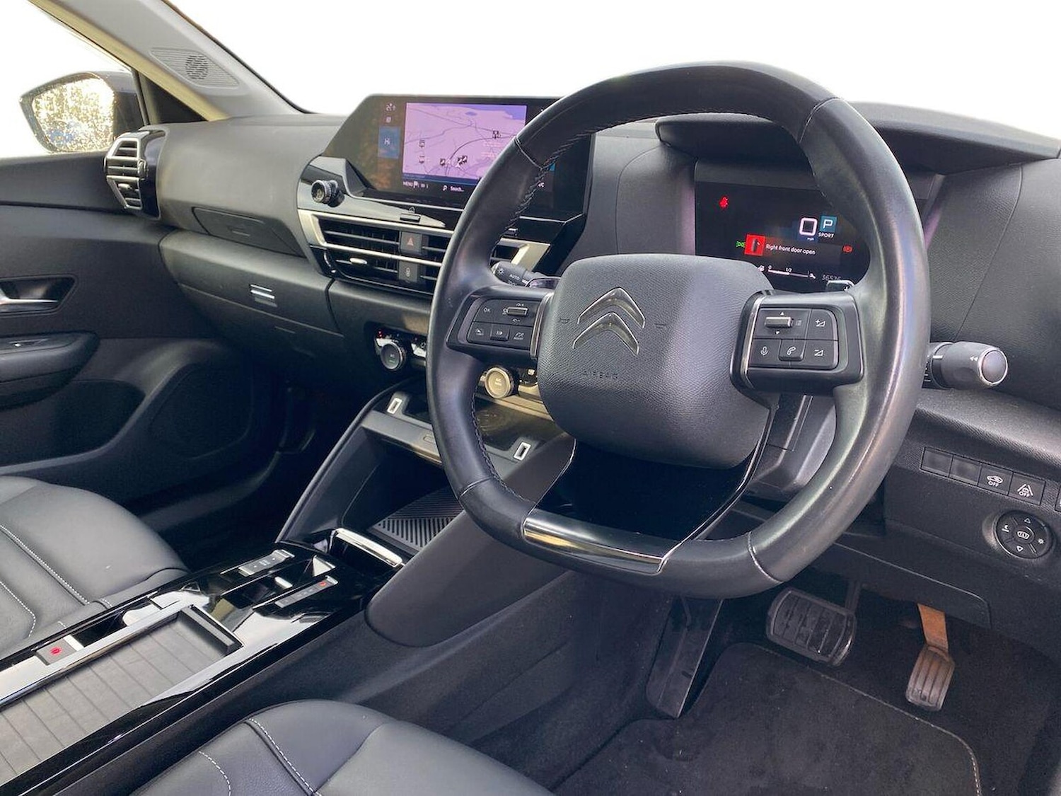 Used Citroen C4 2022 for sale - 76637780: Photo 15