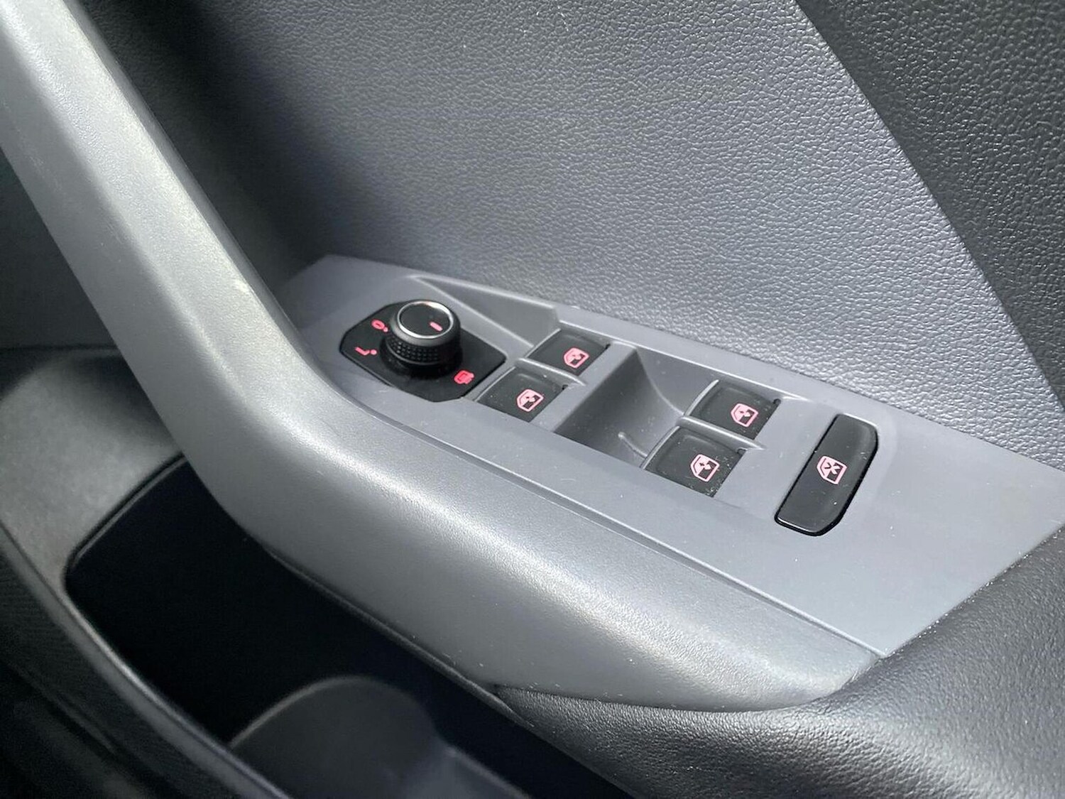 Used Volkswagen T-Cross 2019 for sale - 77603694: Photo 21