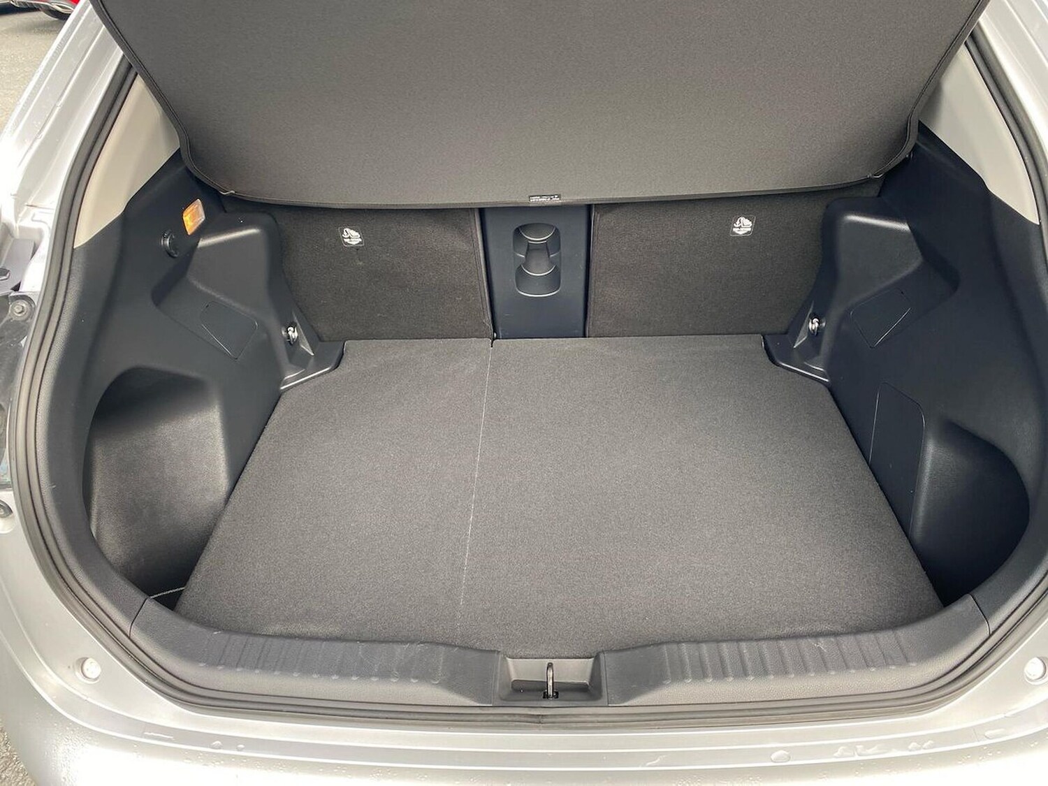 Used Toyota Yaris Cross 2022 for sale - 77488232: Photo 17