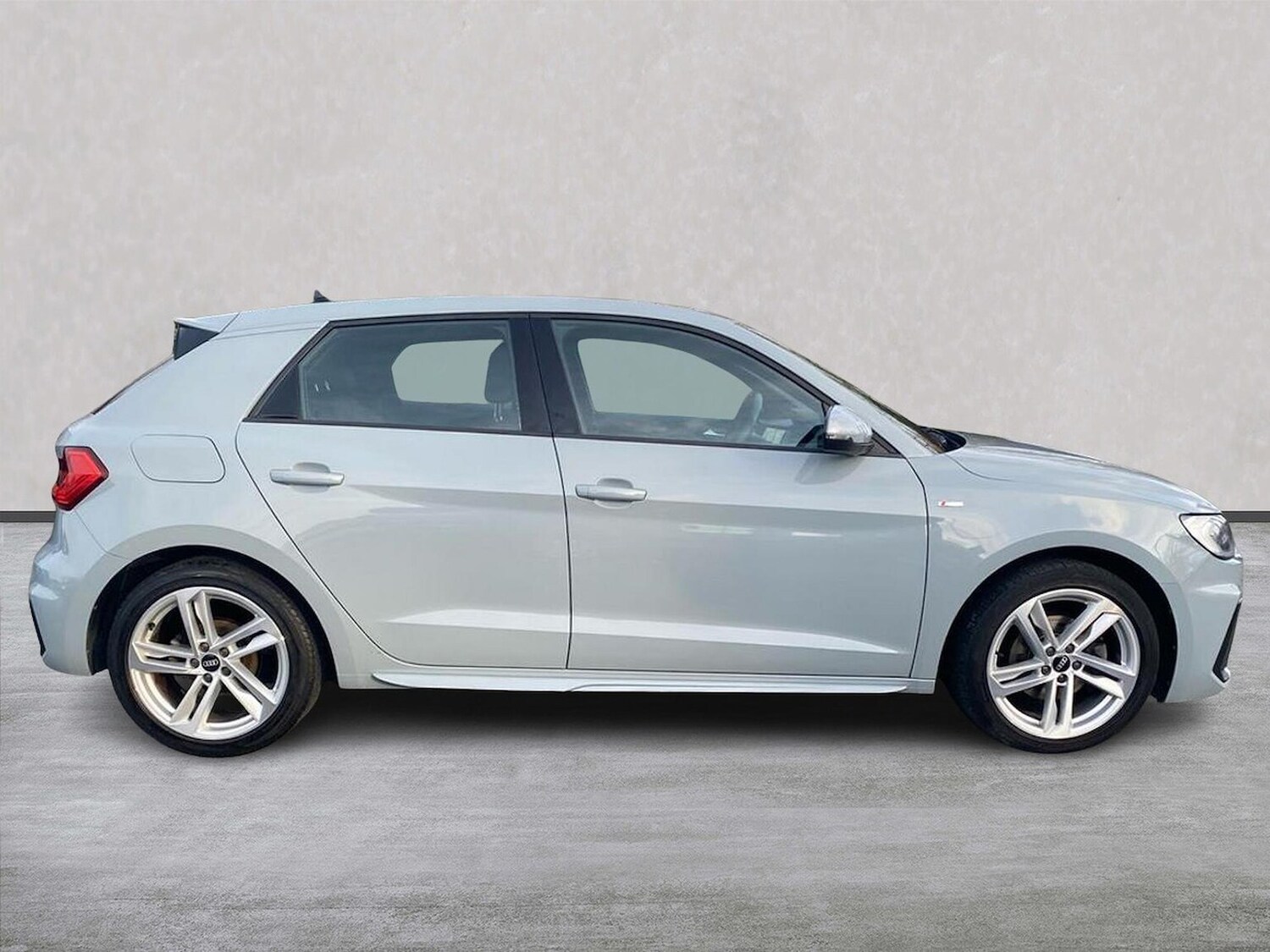 Used Audi A1 2021 for sale - 76725868: Photo 3