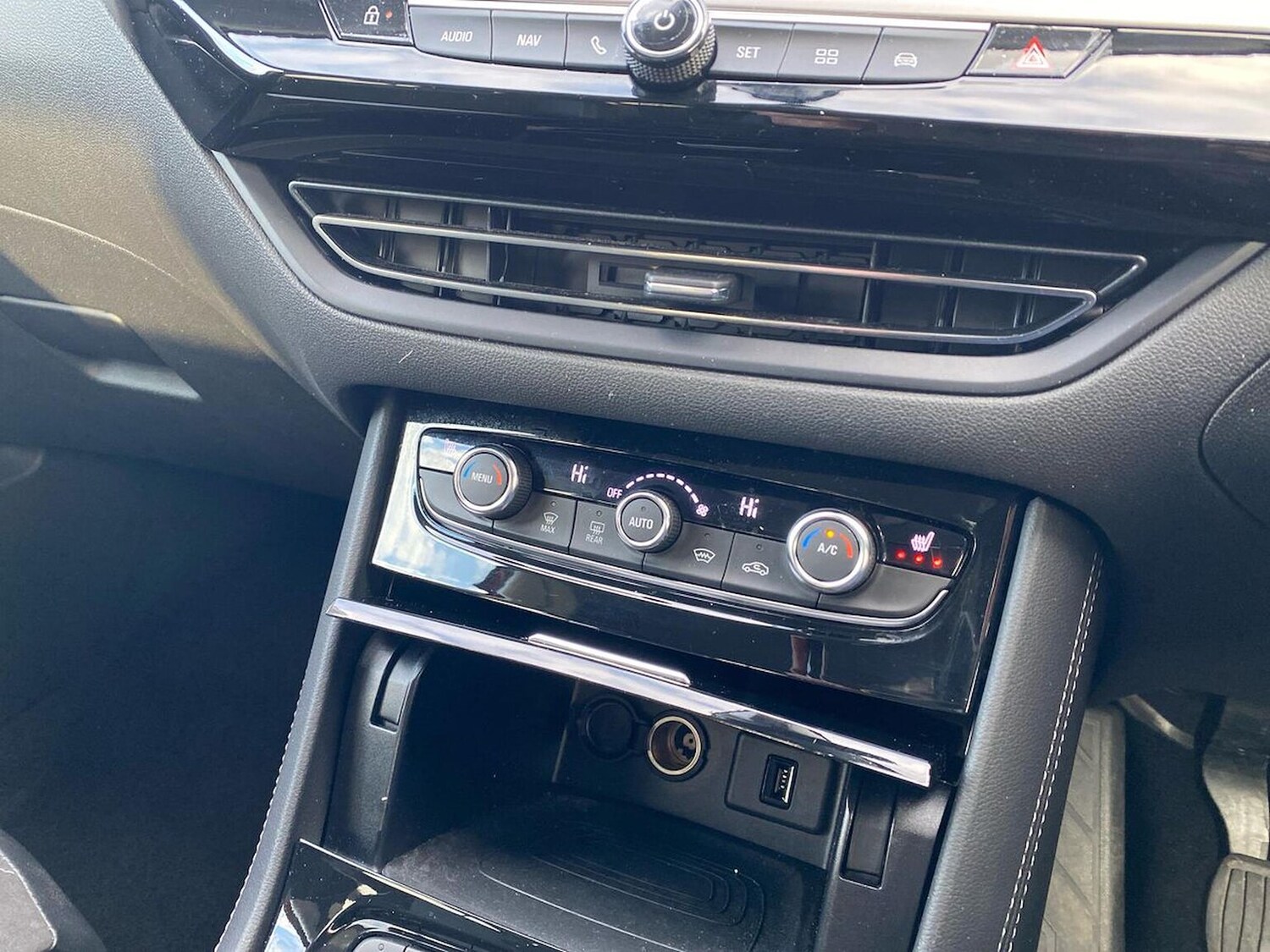 Used Vauxhall Grandland 2022 for sale - 76655916: Photo 12