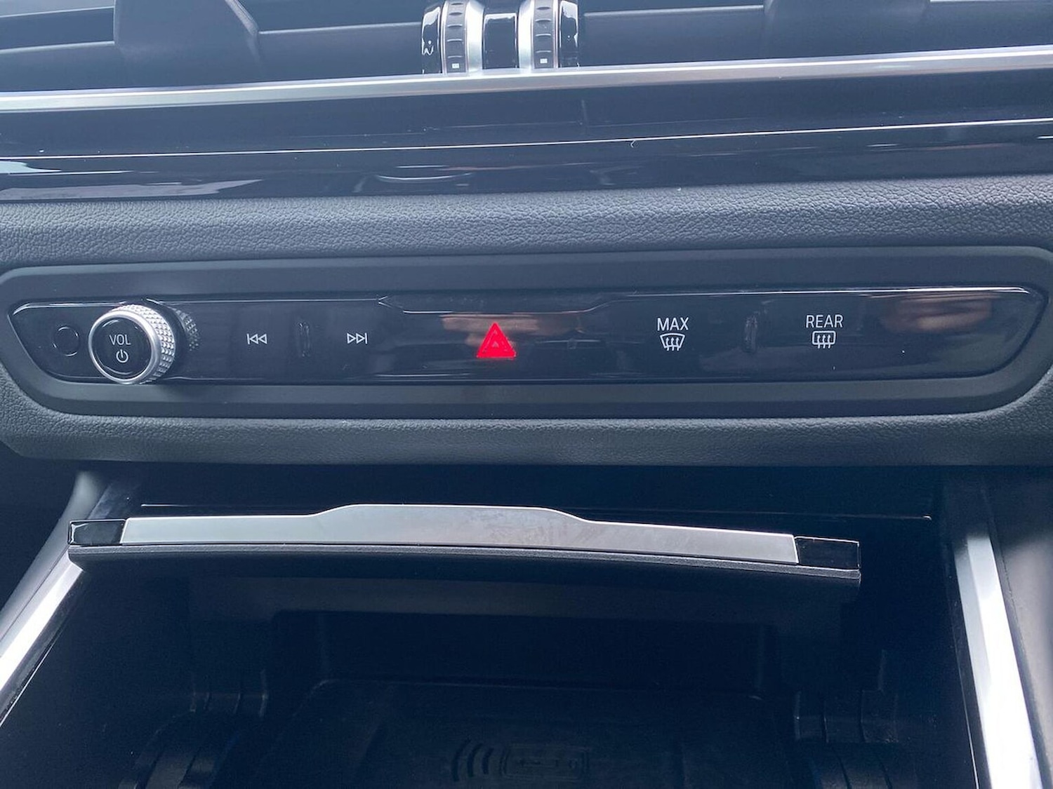 Used BMW i4 2022 for sale - 77073175: Photo 12